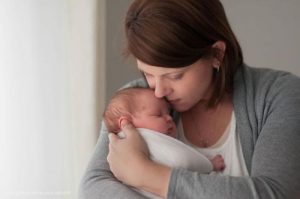 Okres poporodowy – dlaczego sprawia tyle trudności?