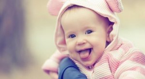 Poczucie humoru u niemowlaków, a obserwacja rodziców