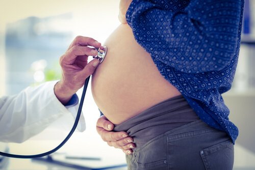 Tycie podczas ciąży – ile kilogramów możesz przybrać?