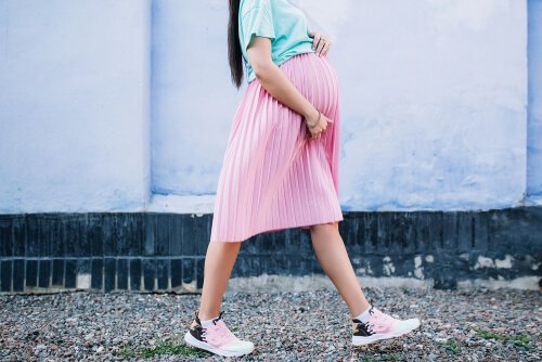 Spacery w ciąży to idealna forma ćwiczeń.