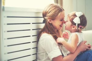 Witaminy emocjonalne dla dzieci. Co to takiego?
