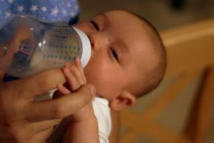 Czy znasz metodę karmienia według Dee Kassing?