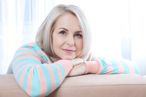 Objawy menopauzy – jak sobie z nią radzić?