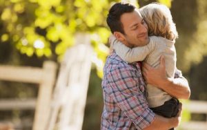 Pożegnaj dziecko przed opuszczeniem domu