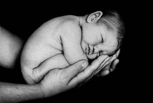 Tata podczas porodu - dlaczego jego obecność jest ważna?