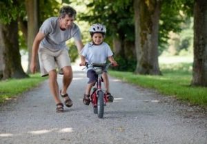 Umiejętności motoryczne dziecka – w jaki sposób je rozwijać?