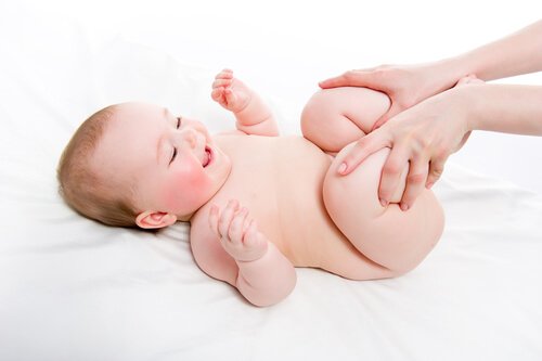 Jak wzmocnić mięśnie niemowlęcia - ćwiczenia
