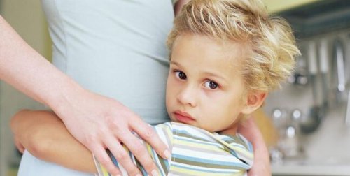 Lęki 6-letnich dzieci: przyczyny i sposoby łagodzenia