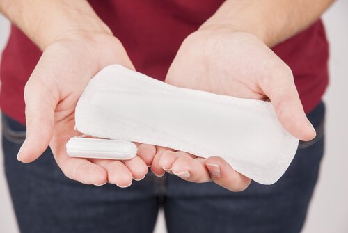 Wydzielina z pochwy - tampon i podpaska