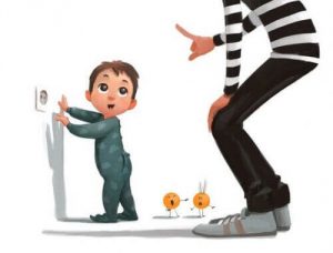 Gniazdka elektryczne - jak oddalić od nich dzieci