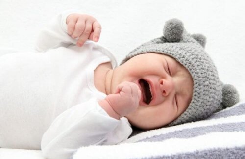 Jak szybko uspokoić płaczące niemowlę wrażliwe na zmiany temperatury