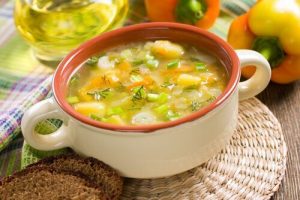 Nieżyt żołądkowo-jelitowy: jaka dieta dla dziecka?