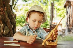 Dzieci uwielbiają dinozaury: skąd ta miłość?