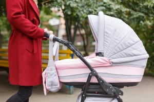 Co zapakować do torby wózkowej?