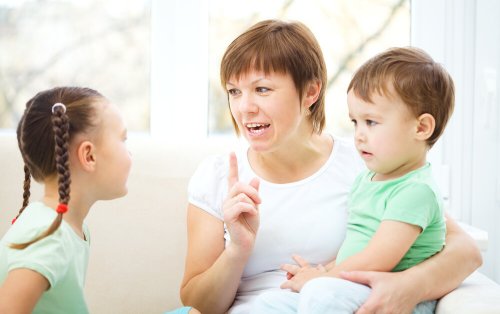 Magiczne słowa używane przez mamę wobec dzieci