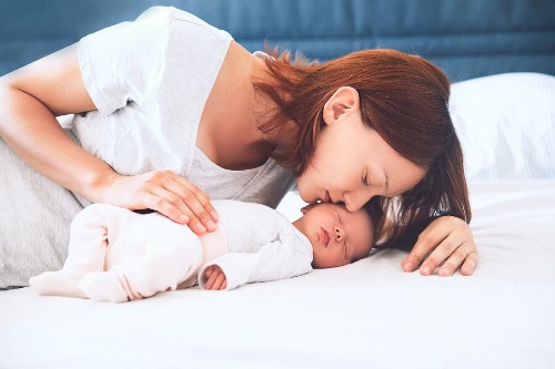 Wyjątkowa miłość matki: bezwarunkowa i naturalna