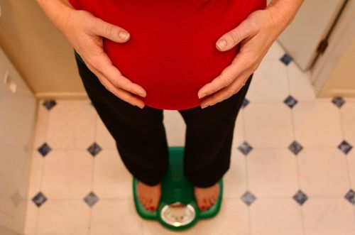 Nadwaga w ciąży: czy jest niebezpieczna?