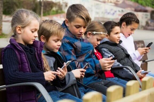 Choroby technologiczne u dzieci: co warto o nich wiedzieć?