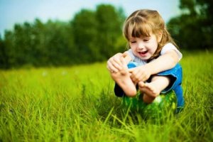 Jak dbać o stopy dziecka: poznaj kilka naprawdę kluczowych porad