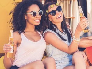 Pragnienie popularności u nastolatków - dowiedz się więcej na ten temat!