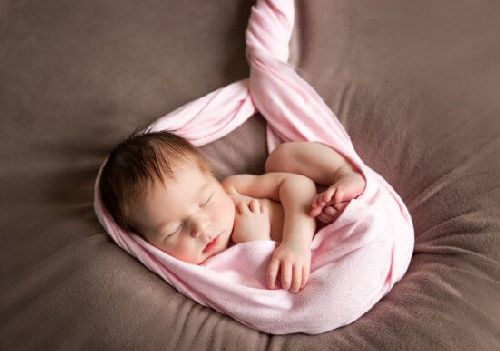 Życie w łonie matki: implikacje natury emocjonalnej