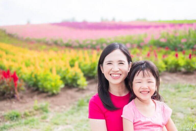 Mama z córką w Japonii - macierzyństwo w różnych kulturach