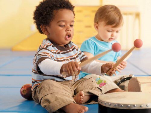 Muzyka – jak pobudzić proces twórczy twojego dziecka