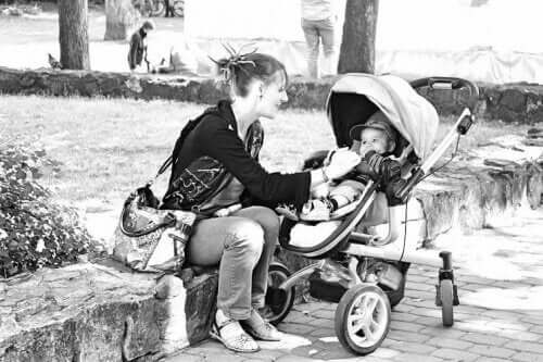 Pierwsze dziecko i lawina dobrych rad ze wszystkich stron