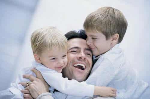 Tata z synami - pokora i jej znaczenie