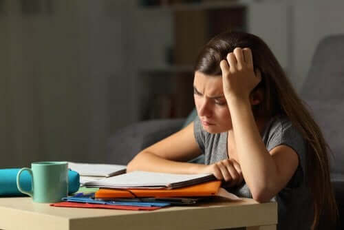 Jak się dowiedzieć, czy Twój nastolatek jest wyczerpany i zestresowany?