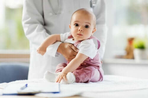 Zrosty sromu u dziewcząt: przyczyny i leczenie