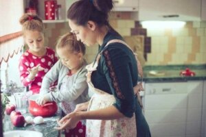 Najlepsze pomysły na bycie zabawną mamą - poznaj je!