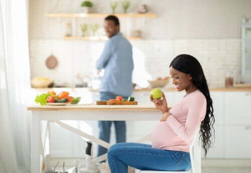 Dieta podczas ciąży: czy jest bezpieczna?