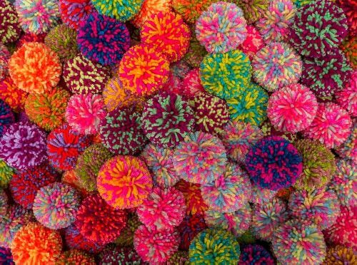 Pompony - rzeczy, jakie dzieci mogą wykonać za ich pomocą