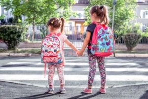 Uczenie się krzyżowe: czy wiesz na czym polega ta metoda edukacji?